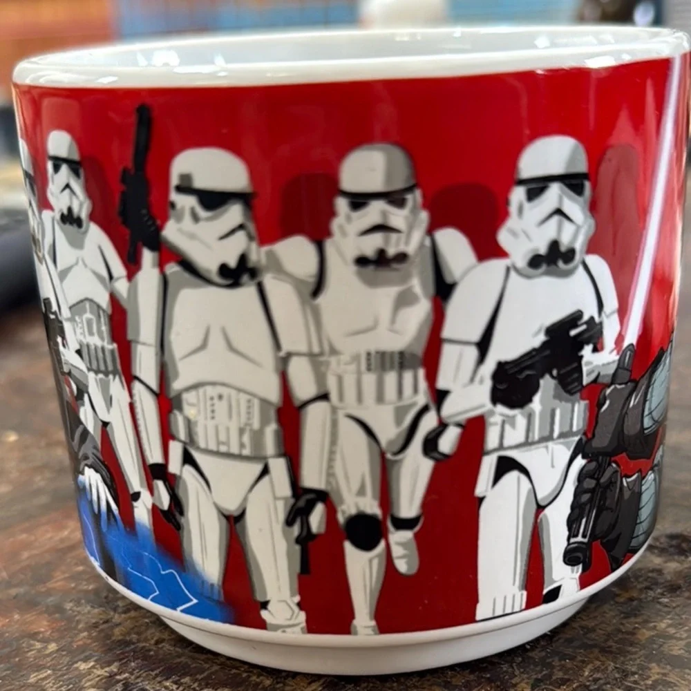 Star Wars Ceramic Mug - Picture 4 of 5